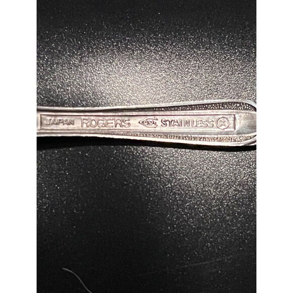 12 Rogers Auberge Japan Cocktail Seafood Forks Stainless Flatware - Picture 2 of 2